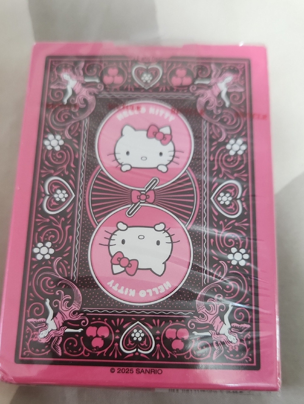 Bicycle Hello Kitty Playing Card Deck - Picture 4 of 4